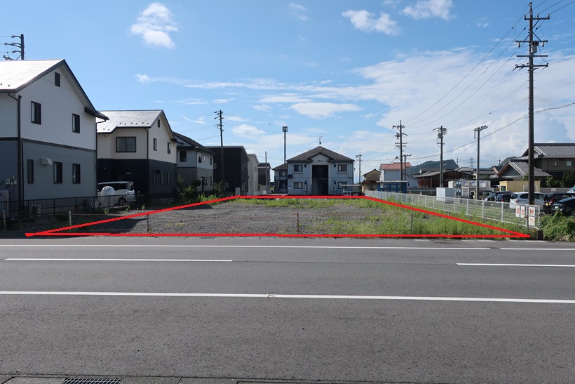 北部消防署の向い２８１坪の売り土地　準幹線道路沿い